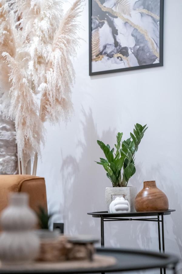 Ema's Oasis House, Your Perfect Getaway, Free Private Parking And Garden Apartma Mostar